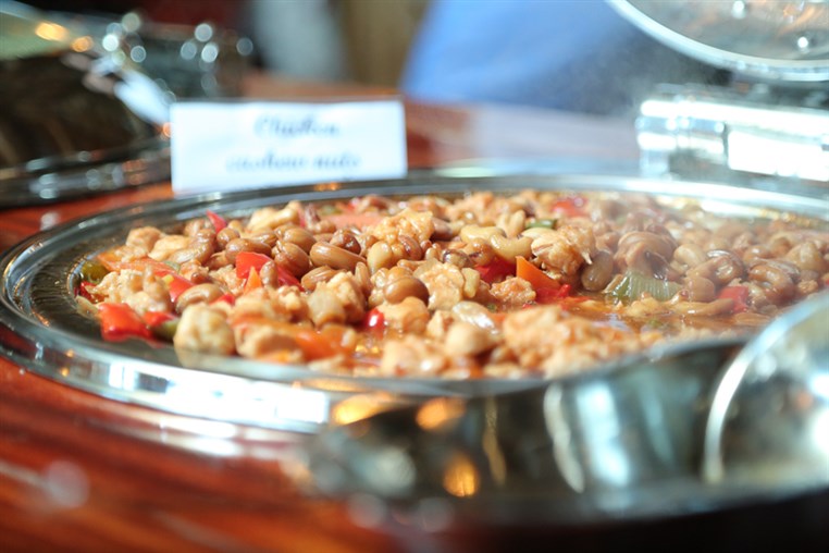 Sunday Buffet at Bay Lodge